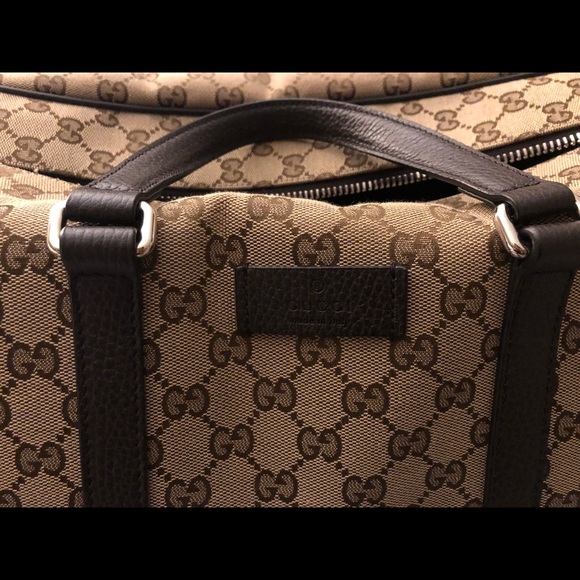 Authentic Gucci travel bag - Picture 4 of 8
